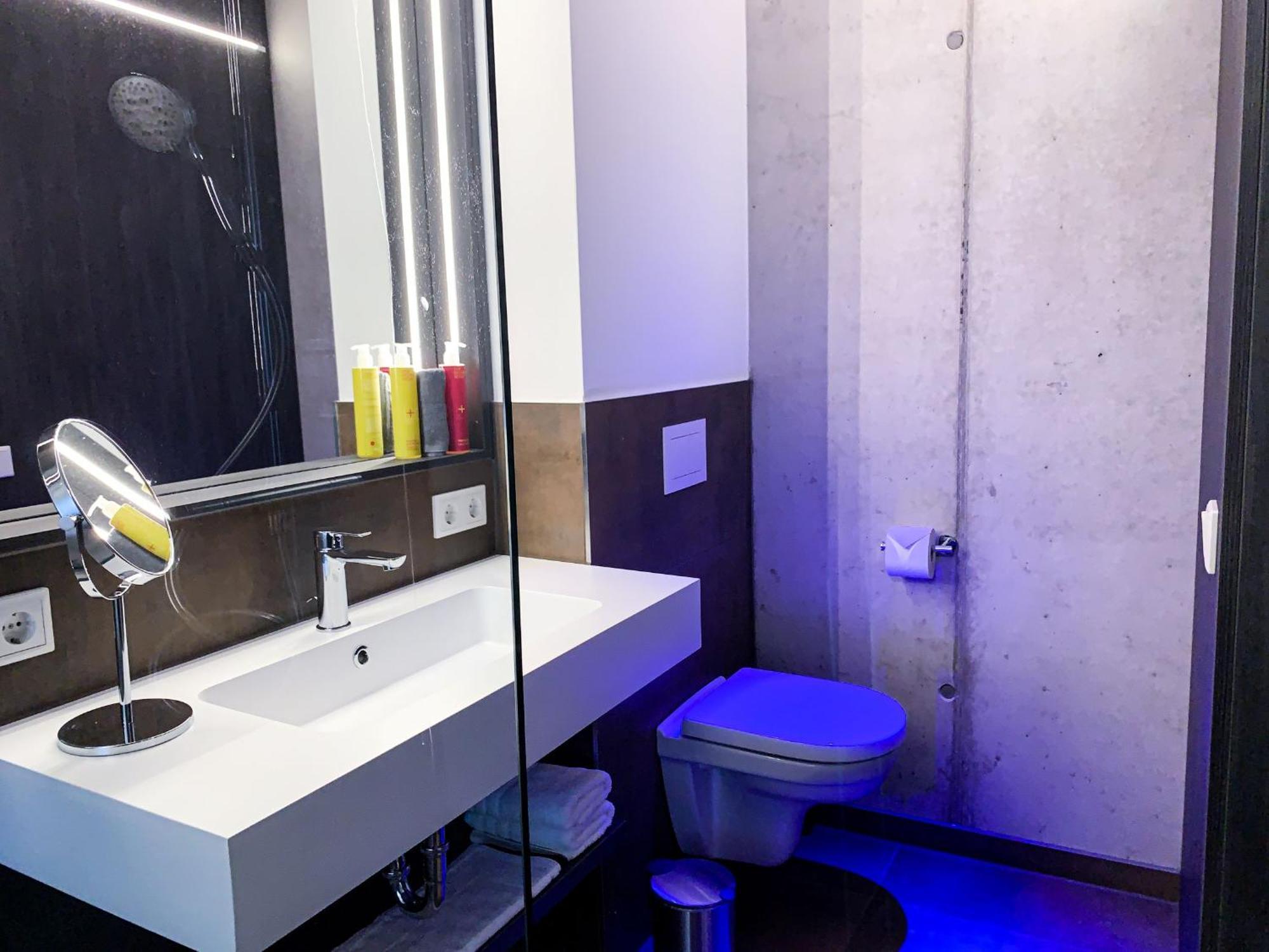 Hotel Zeitgeist Варбург Екстериор снимка